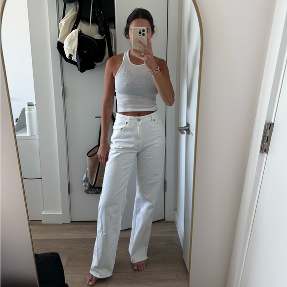 Zara Denim - Mid rise straight leg White Jeans